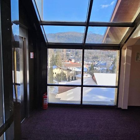 Hostel Cppi Vest Буштени Экстерьер фото